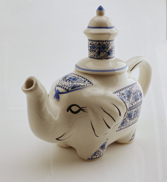 Чайник керамический  заварочный  "Слон" 0,6 л.